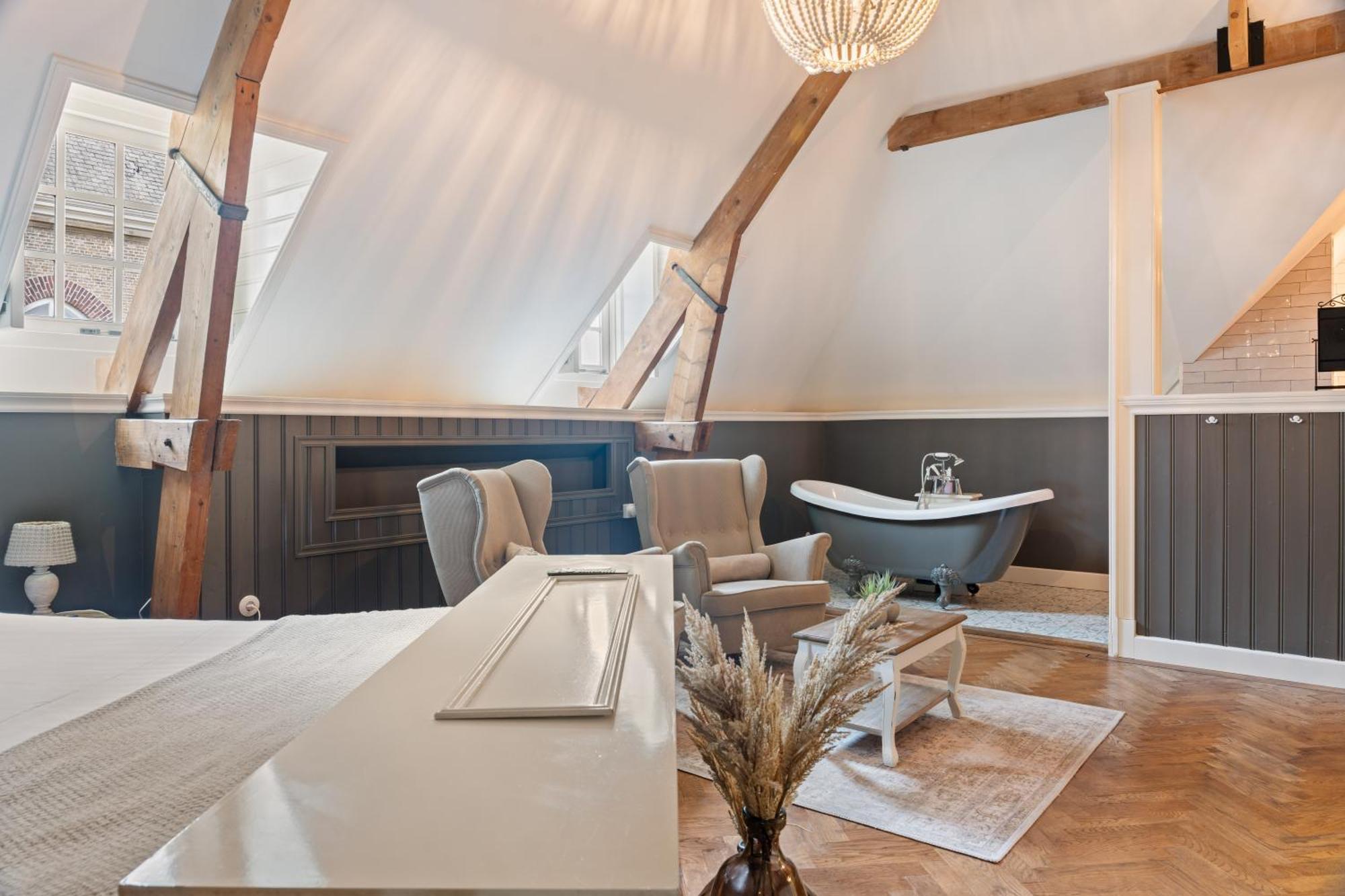 Hotel Boetiekhotel Ons Oude Raadhuis Hooge Zwaluwe